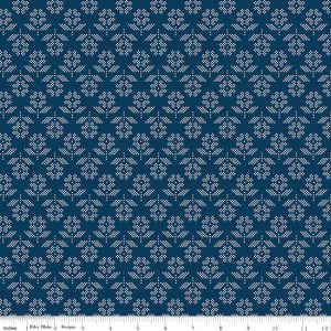 Denim & Daisy Flowers Oxford Blue Fat Quarter
