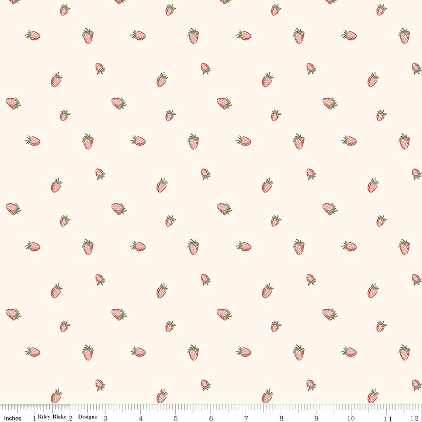 Hedgerow Haven Strawberries Cream Fat Quarter