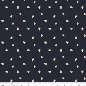 Hedgerow Haven Strawberries Midnight Fat Quarter