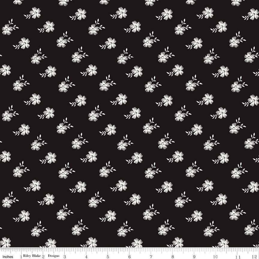 Moonlit Trellis Blossoms Black Fat Quarter