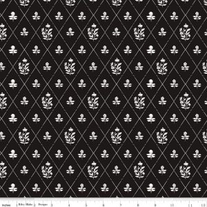Moonlit Trellis Criss Cross Floral Black Fat Quarter
